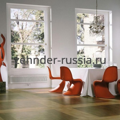 Радиатор Zehnder 2026 / 55 V002 1/2" RAL 9016 нижнее подключение