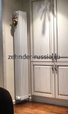 Радиатор Zehnder 6150 / 04 V002 1/2" RAL 9016 нижнее подключение